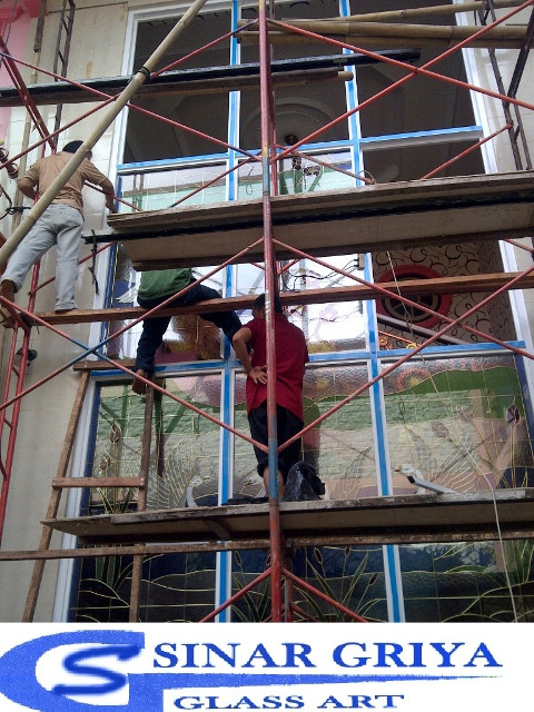 BISNIS Interior Eksterior KACA PATRI , KACA INLAY , KACA GRAVIR , Sinar Griya