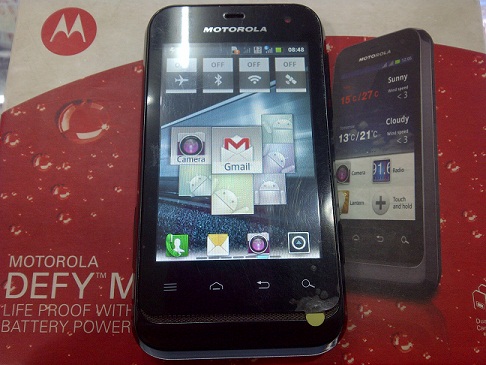 Motorola Defy Mini XT321, Dual Sim, Water Resistant, Lengkap ( Msh Garansi Panjang !)