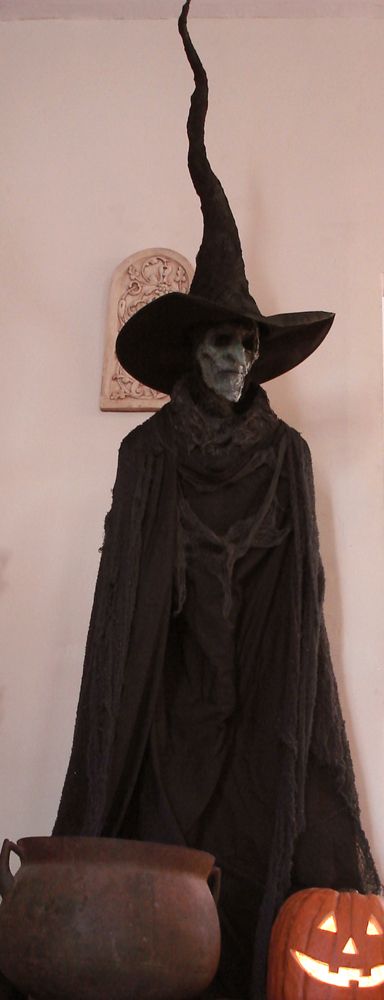 Misal Indonesia Ada Tradisi Halloween, Pengen Jadi Monster Apa Gan?