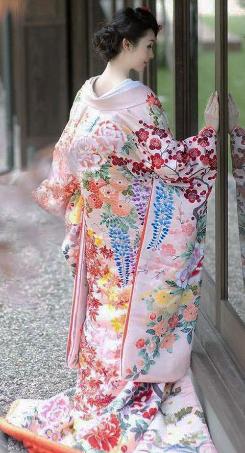 Susah Cari Pacar, Wanita Jepang yg Kesepian Mulai Pacaran dengan Game
