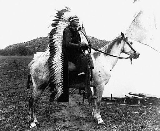 Fakta Menarik Suku Indian Comanche di Amerika