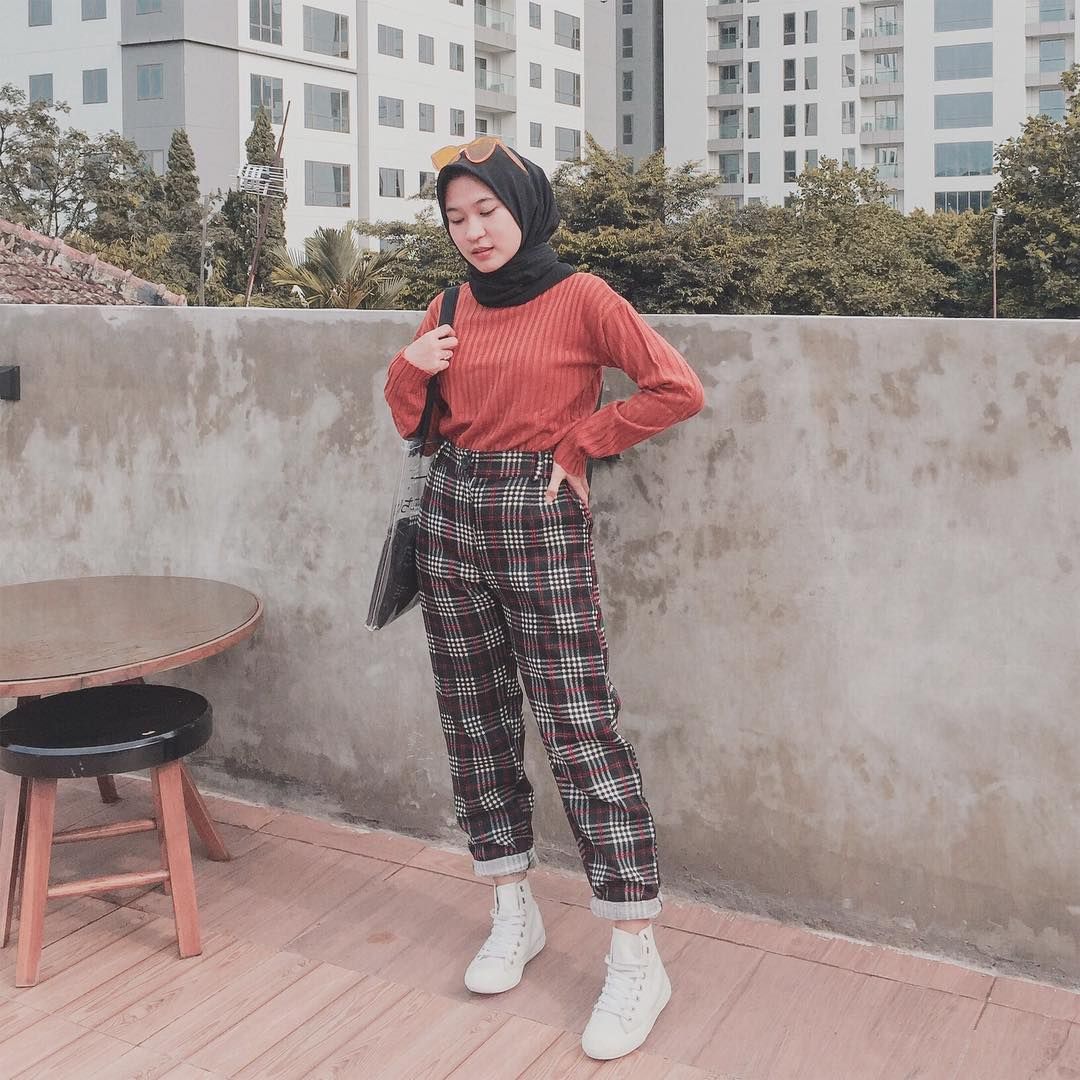 wah ini style celana untuk sista hijabers di tahun 2020 