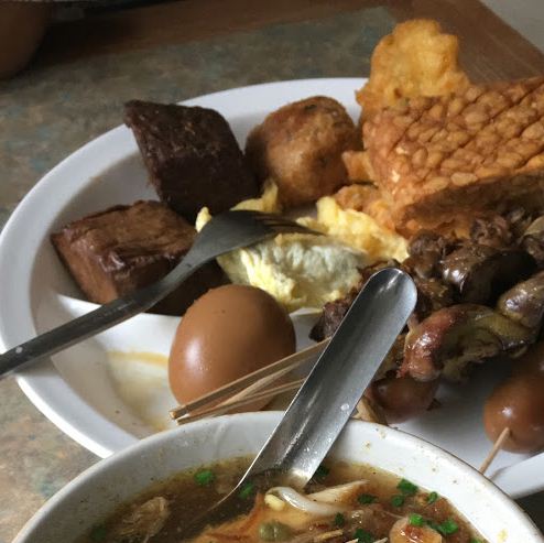 Resmikan Roemah Djoeang, Sandiaga disambut alunan musik angklung dan pekik takbir