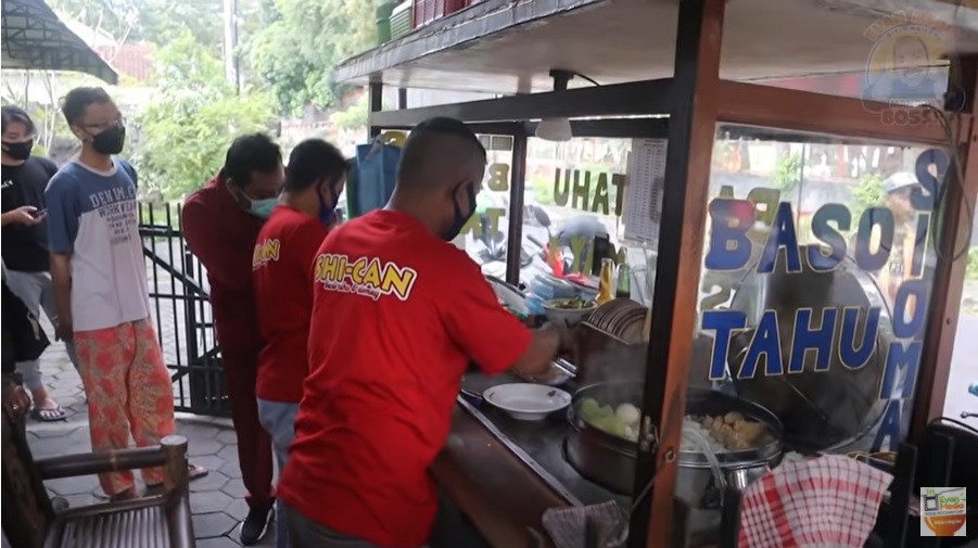 Siomay Shin Chan Laris Manis di Jogja, Ludes Terjual Ratusan dalam 7 Jam Saja