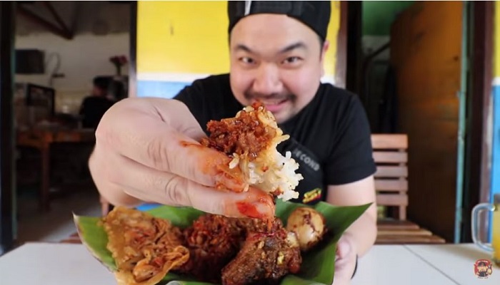 Cerita Pemilik Warung Ponggol Setan di Tegal, Takut Laris Jika Buka Cabang di Jakarta