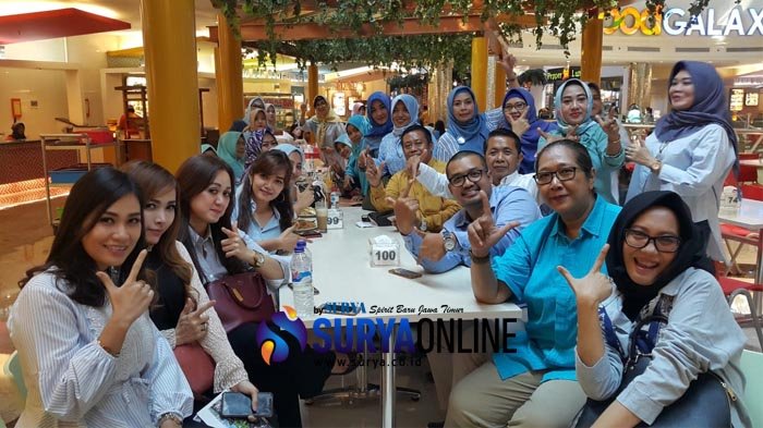Terinspirasi sandiaga uno muncul gerakan rabu biru di surabaya