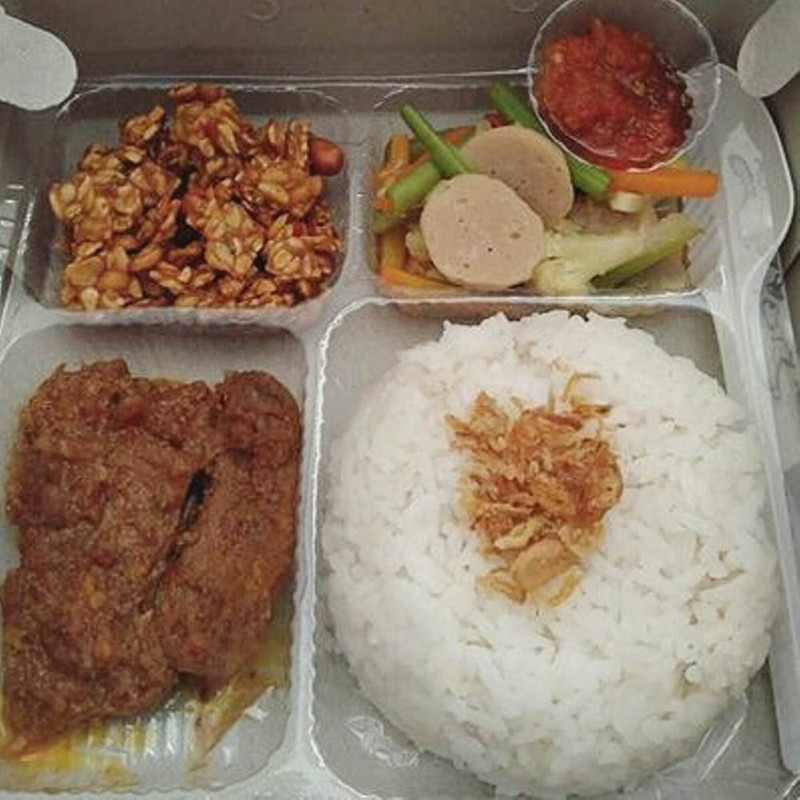 Reuni 212 Beri Dampak Positif Bagi Perekonomian Jakarta