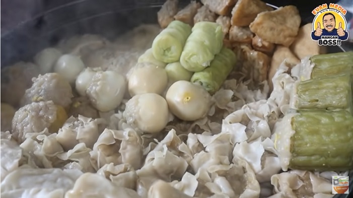 Siomay Shin Chan Laris Manis di Jogja, Ludes Terjual Ratusan dalam 7 Jam Saja