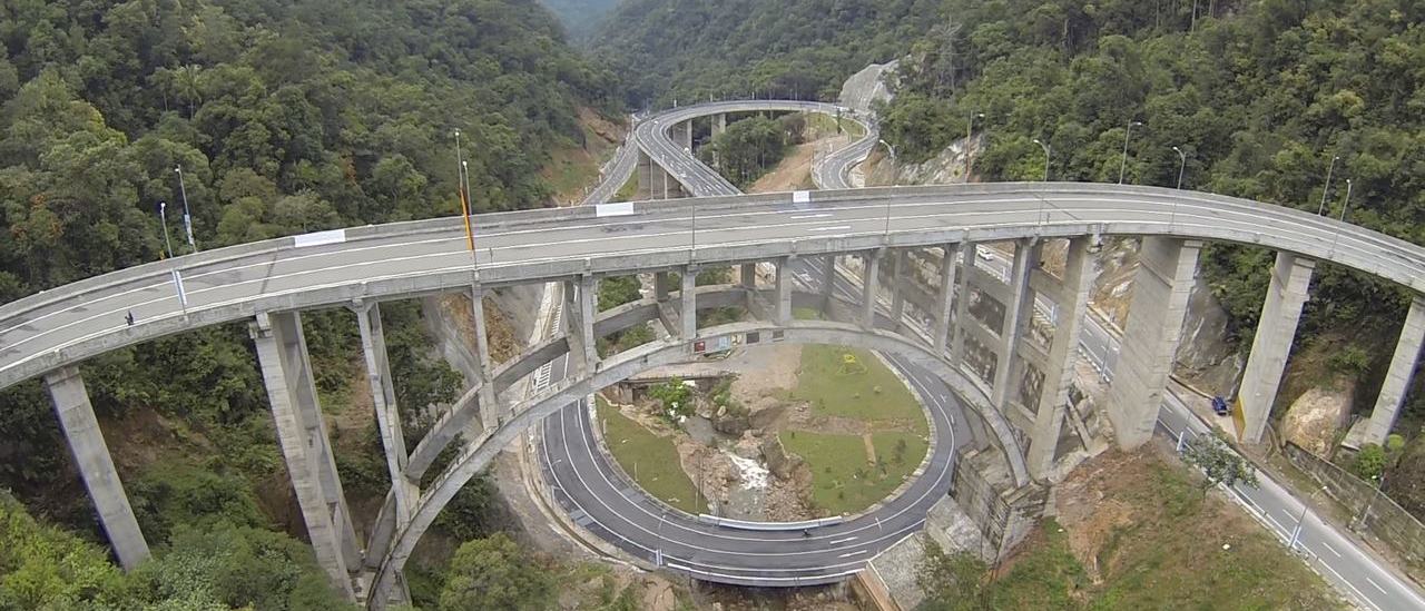 7 Jembatan Unik dan Ekstrem di Dunia