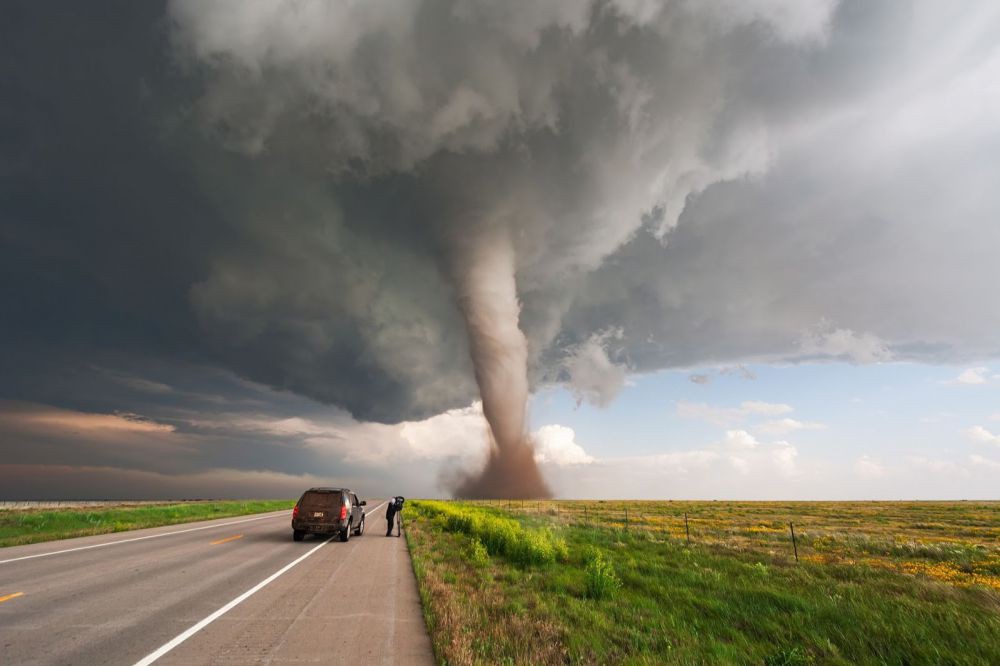 Foto tornado di berbagai negara yang ngeri-ngeri sedap