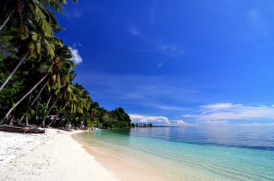 Teluk Saleman, Air Lautnya Terjernih di Indonesia