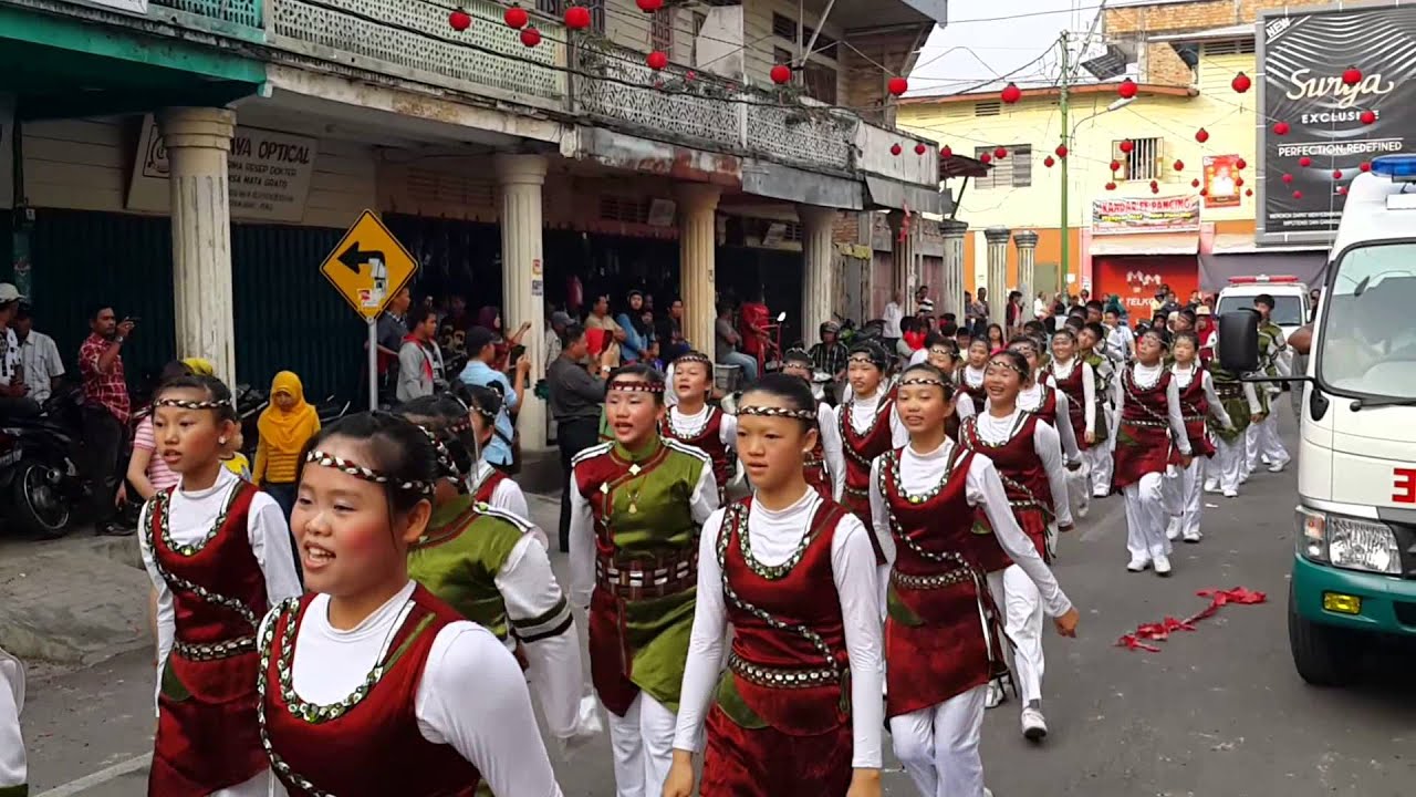 Tradisi Cian Cui, Rayakan Imlek dengan Basah-basahan