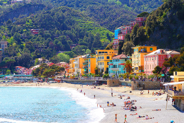 Desa-desa Tepi Pantai Cinque Terre yang Bangkit Kembali Setelah Bencana