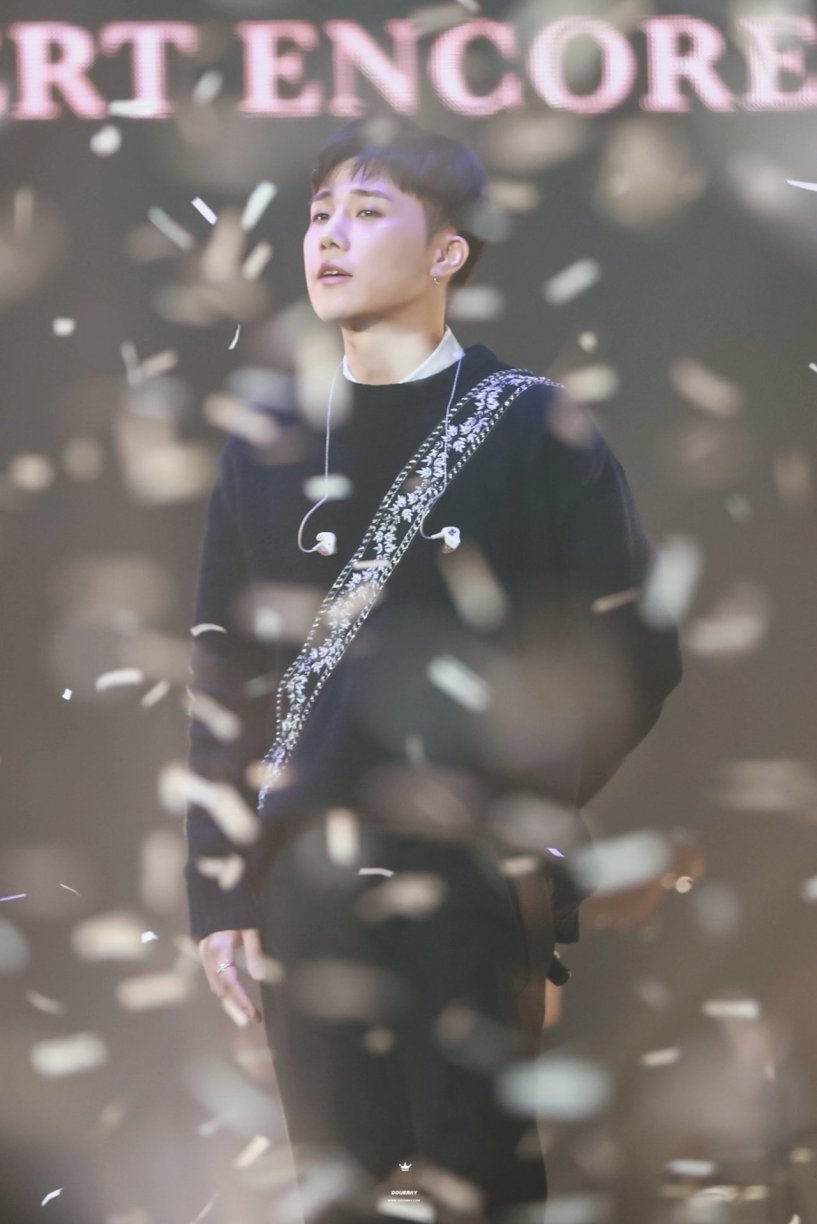 9-rekomendasi-lagu-solo-sunggyu--infinite--yang-harus-masuk-playlist