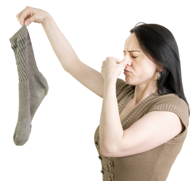 Seperti Baru! Berikut Tips Berihkan Kaos Kaki Bau Milik Kamu!