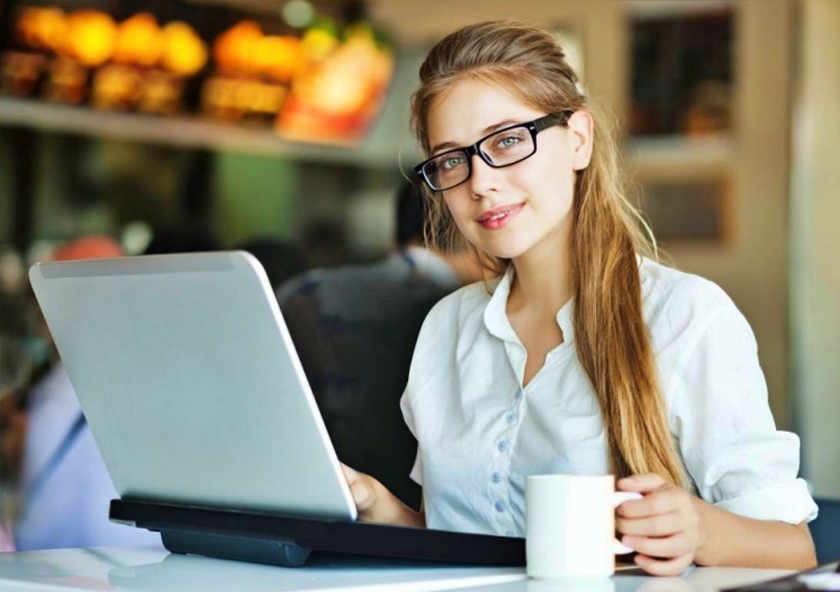 Cari Penghasilan Lebih Lewat Internet? Hati-hati Aplikasi Abal-abal dan Bisnis Ponzi