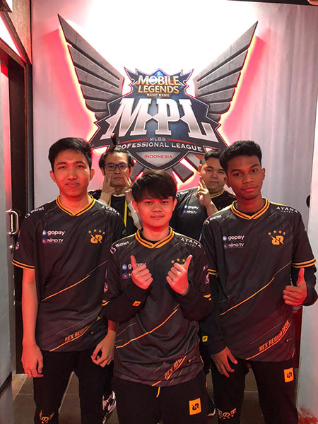 RRQ: Tim Raja Esports yang Terus Bersinar