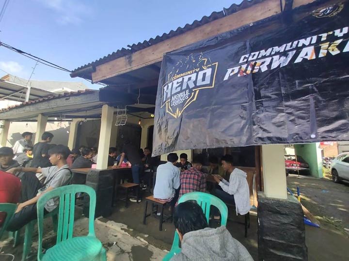 Salam Esports Indonesia dari Community Hero Purwakarta