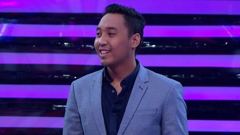 Ranger Emas: Mantan Supir yang Sukses Menjadi Caster Esports