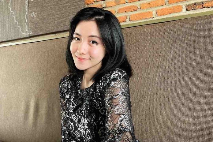 Thalia Limberly: Wanita Berbakat Berusia 21 Tahun yang Super Gigih!