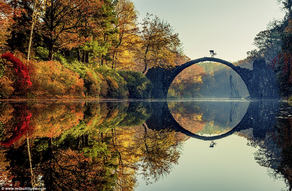 Pemandangan Indah dan Petualangan Ekstrem dalam Fotografi