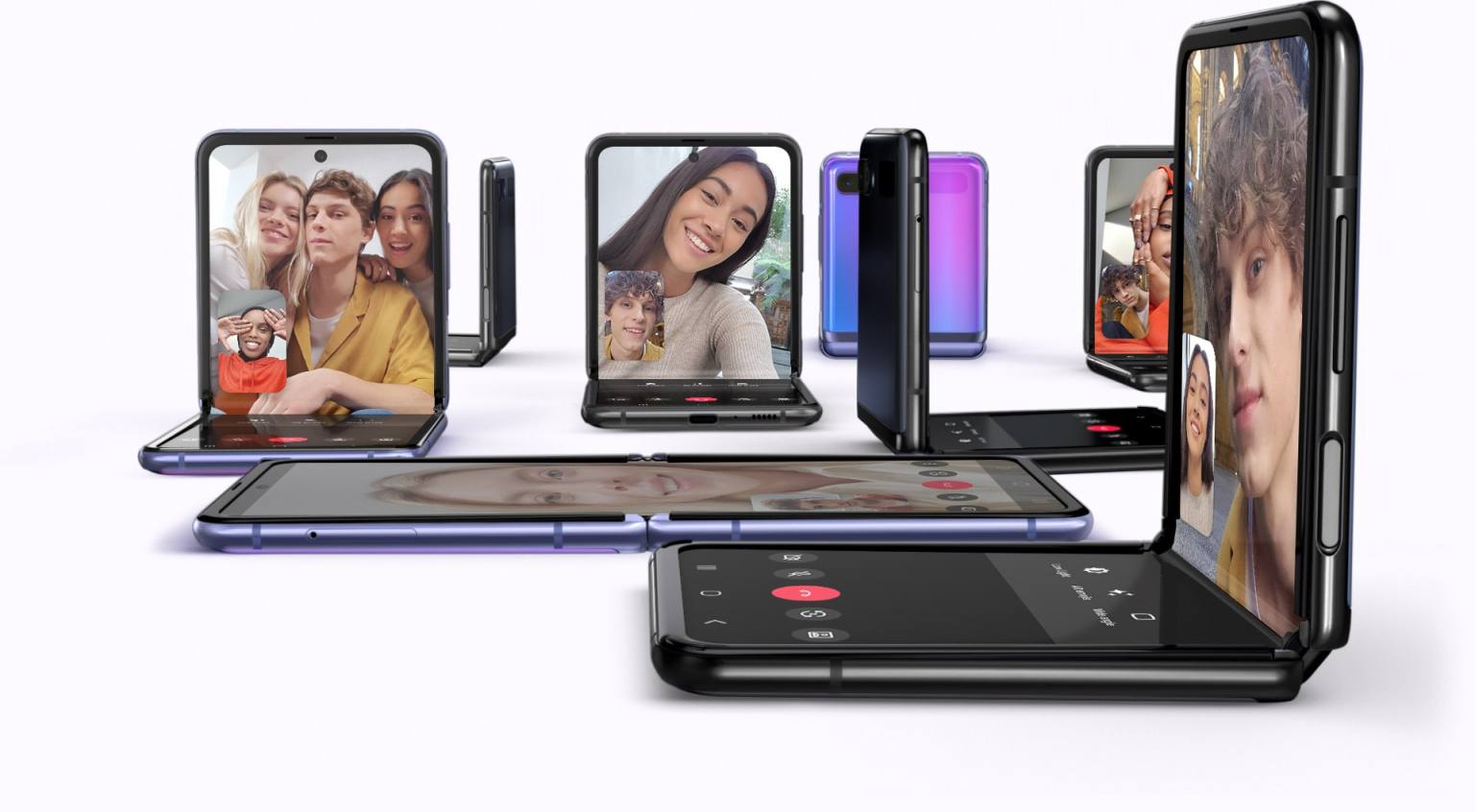 Samsung Z Flip, Nostalgia Ponsel Lipat dengan Tampilan Kekinian