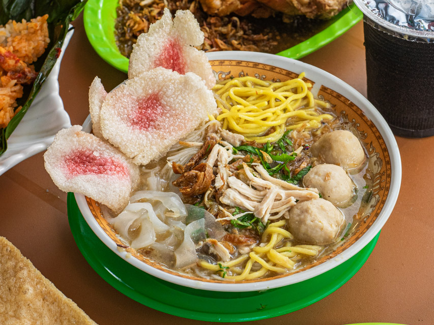 10-hidangan-mi-yang-berasal-dari-berbagai-daerah-di-indonesia-part-2-cobain-gan