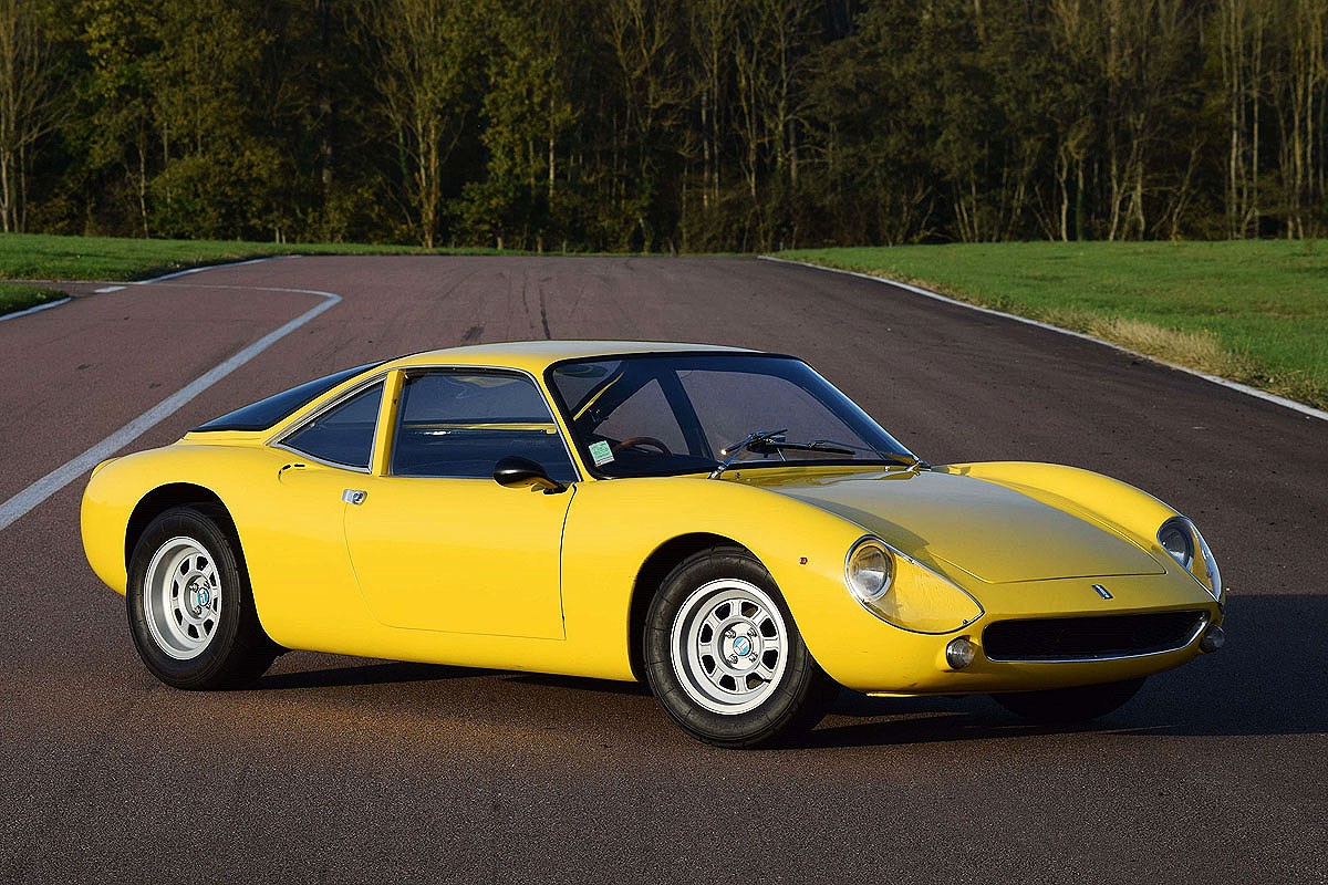 Deretan Mobil Teringan di Dunia