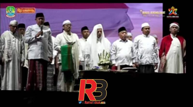 Plt Wali Kota Bekasi Salah Melafalkan Sila Keempat Pancasila