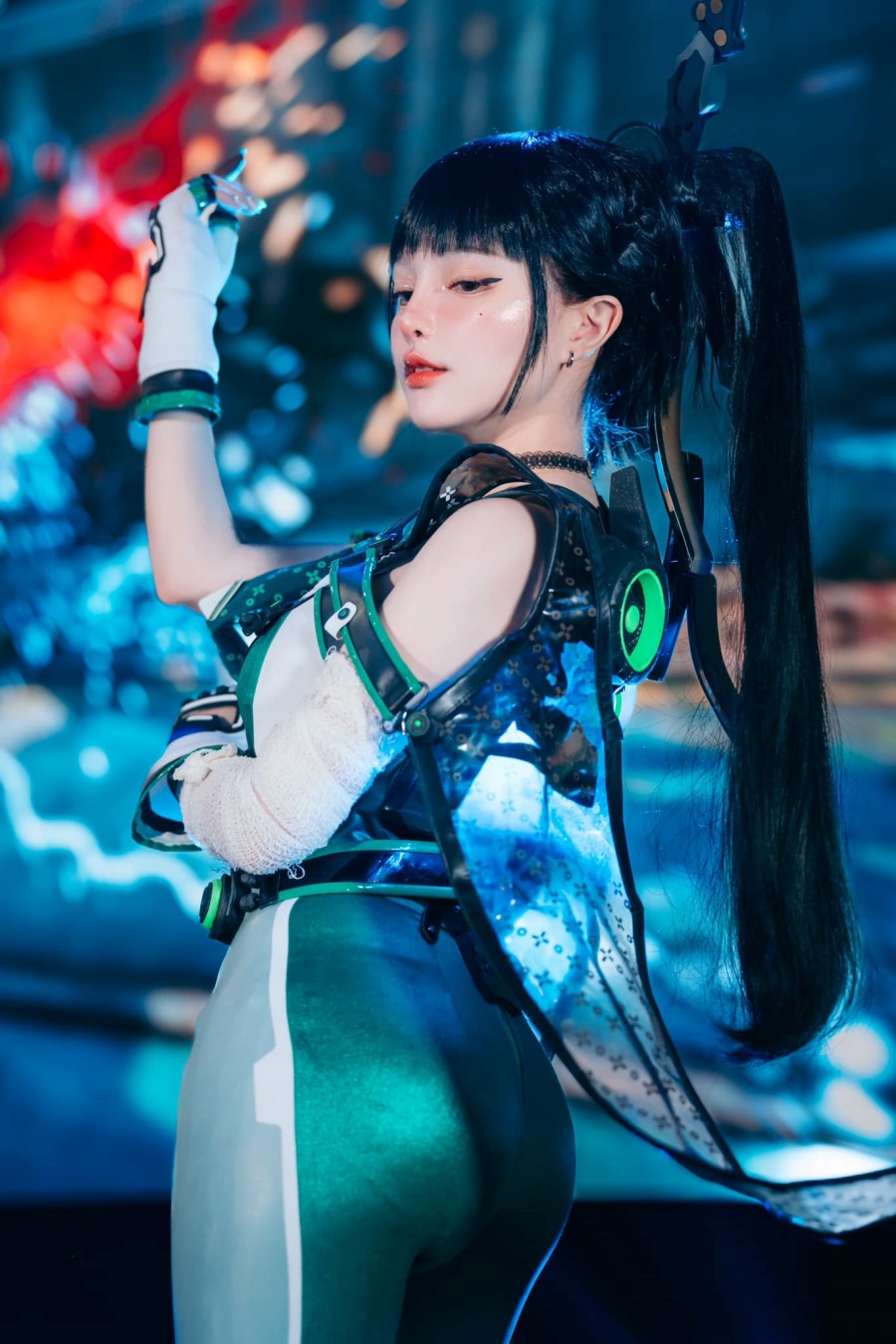 Eksklusif! Le Josette Bercosplay sebagai Eve di Stellar Blade