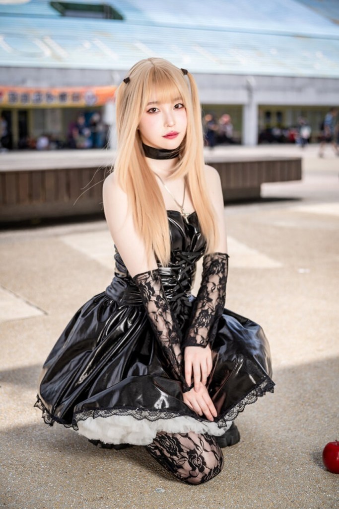 Gadis Cantik Ini Bermetamorfosis Menjadi Karakter Paling Hot dari Death Note!