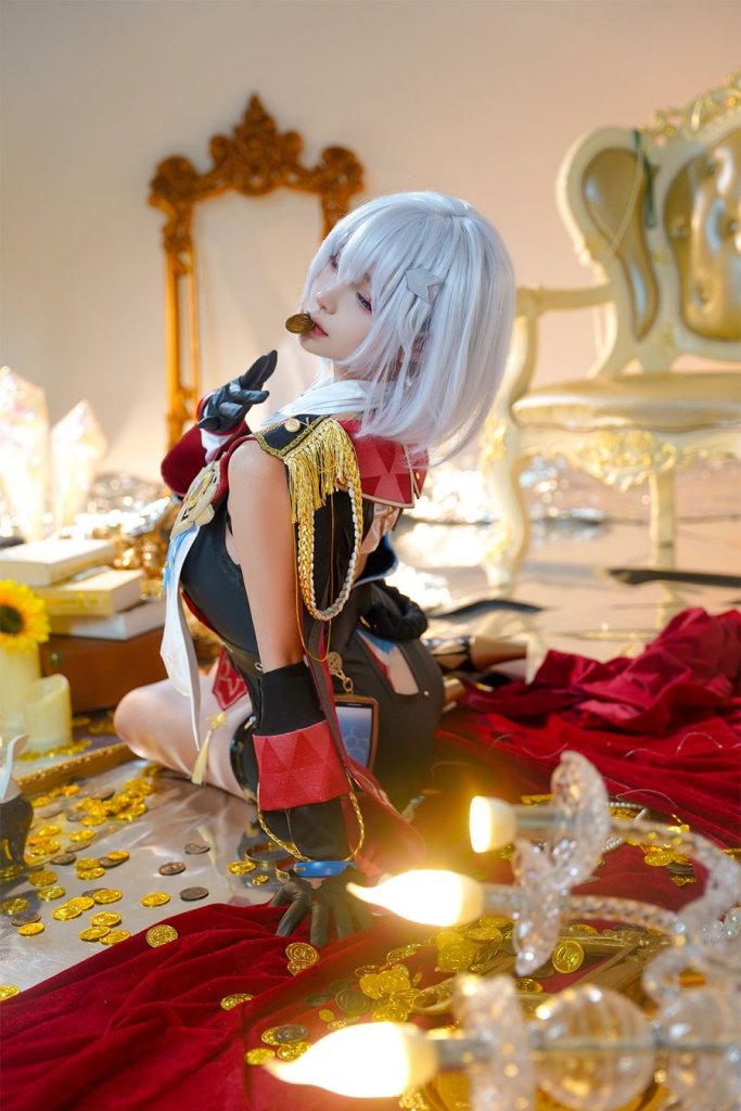 Cosplay Keren! Gadis Thailand Jadi Topaz dari Honkai: Star Rail, Bikin Kagum!