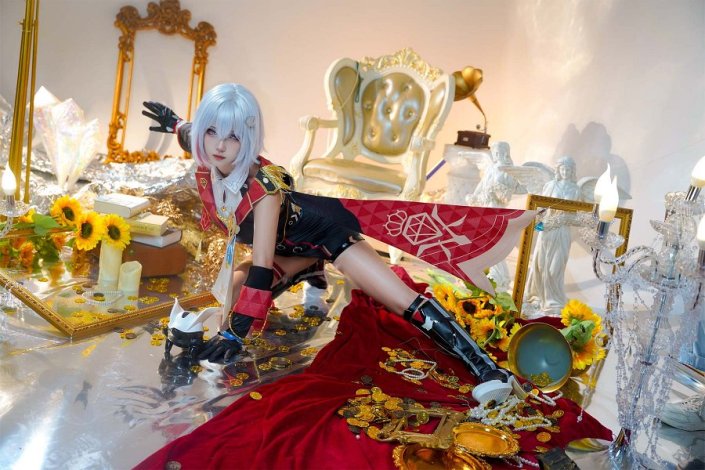 Cosplay Keren! Gadis Thailand Jadi Topaz dari Honkai: Star Rail, Bikin Kagum!