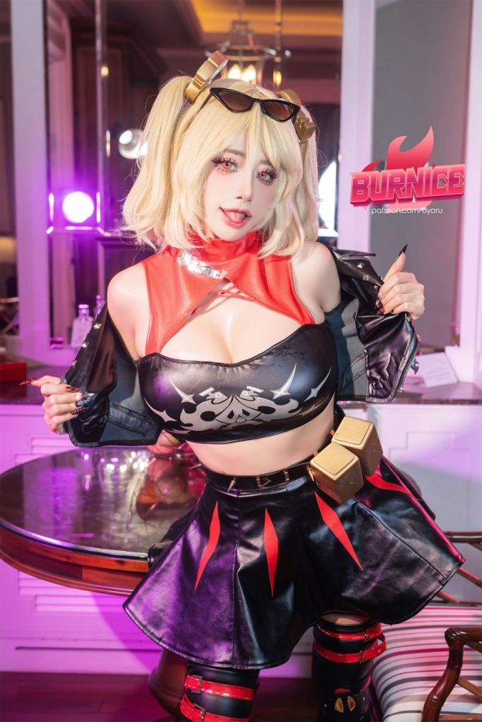 Byoru Pamer Cosplay Burnice White dari Zenless Zone Zero! Mirip Asli, Gokil Banget!