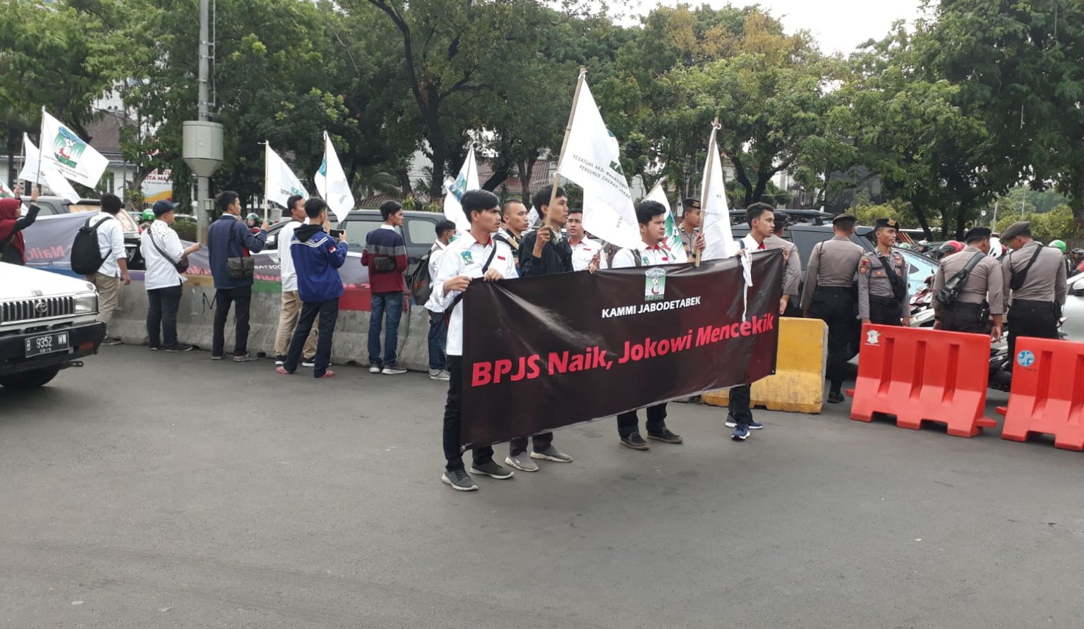 Mobil Komando FPI Reborn Palsu B 9352 MW Ternyata Juga Dipake Kelompok KAMMI