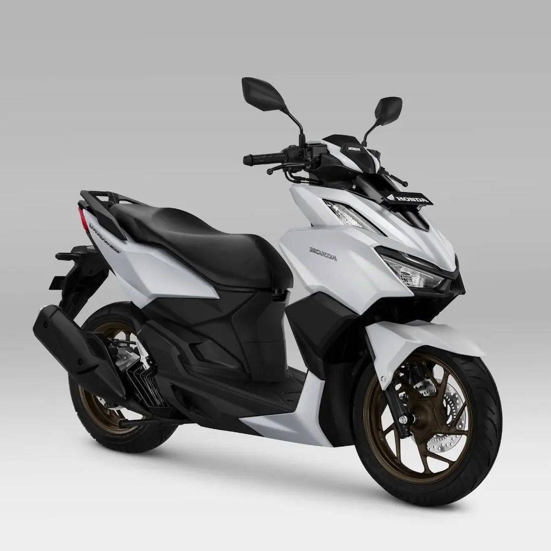 Surprise! Honda Rilis Vario 160, Cakep Bener!