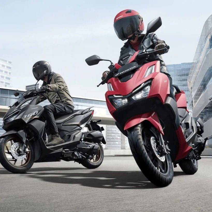 Surprise! Honda Rilis Vario 160, Cakep Bener!