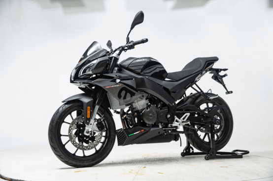 Aprilia Buatan China, Modelnya Keren Sih Gan