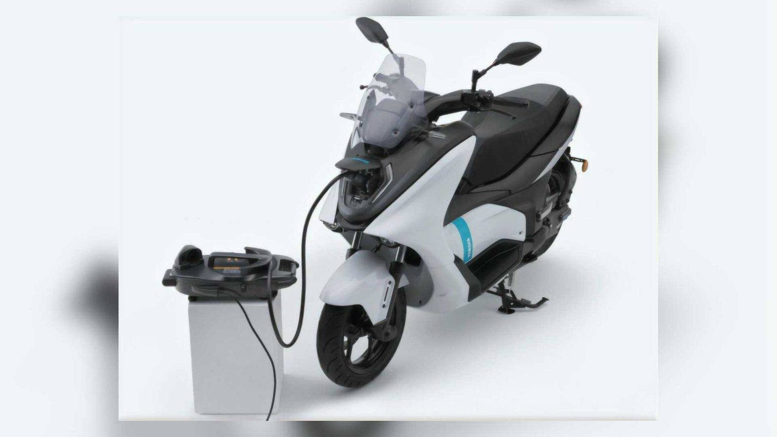 NMAX Elektrik Sudah Rilis Gan, PCX Ketar Ketir Nih