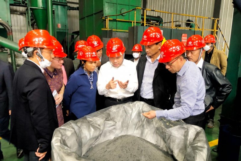 Rini Tawarkan PT Inalum ke China
