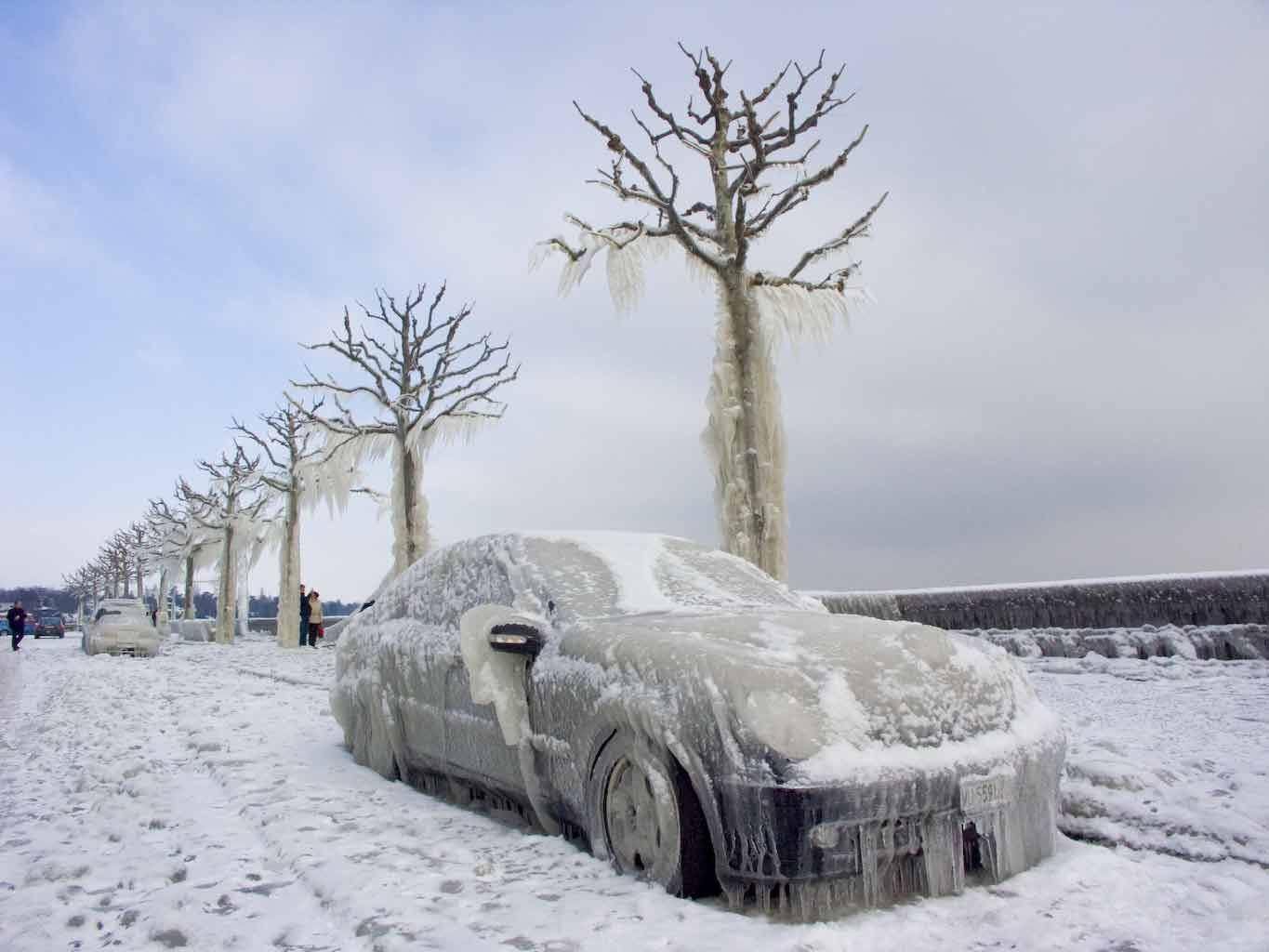 MENGENAL DESA OYMYAKON DENGAN SUHUNYA -71.2°C