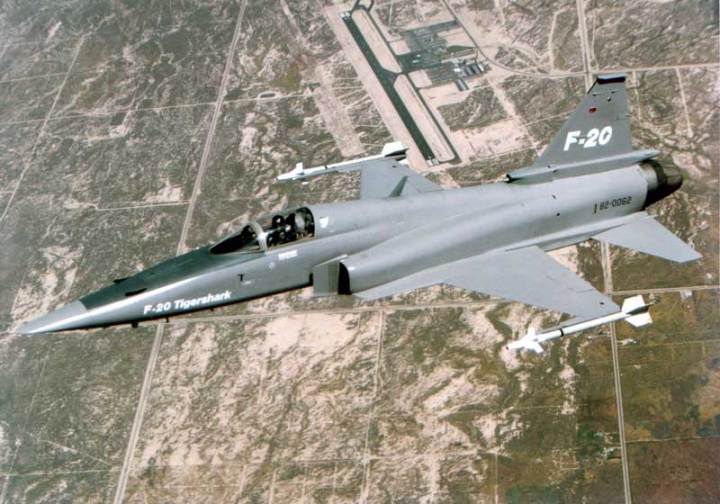 (tembang kenangan) F-20 Tigershark, The best fighter never bought?