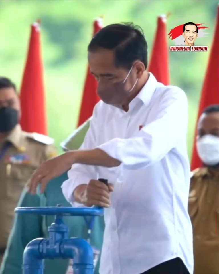 Pencapaian Luar Biasa, Jokowi Bangun Ratusan Km Jalan Tol dan Belasan Bendungan