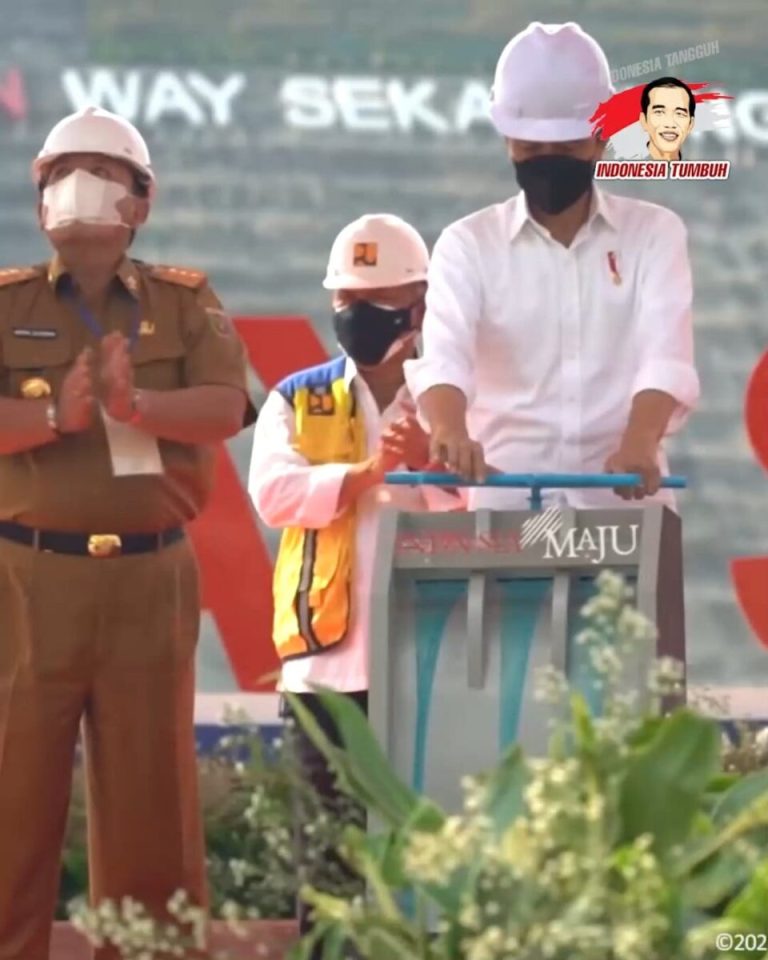 Pencapaian Luar Biasa, Jokowi Bangun Ratusan Km Jalan Tol dan Belasan Bendungan