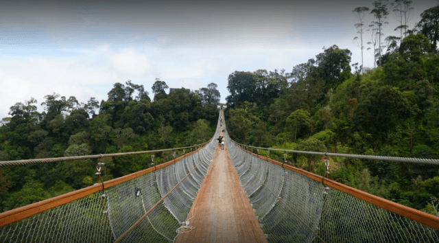 Wisata Jembatan Gantung Terpanjang Rengganis Suspension Bridge