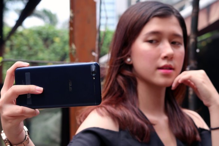 Kesan Pertama Mencoba ASUS ZenFone 4 Selfie Lite, Smartphone Selfie 2 Jutaan Rupiah