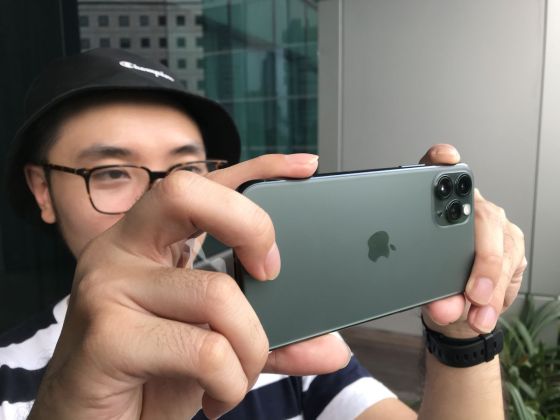 Review Kamera iPhone 11 Pro: iPhone 3 Kamera Pertama yang Jago Motret di Malam Hari