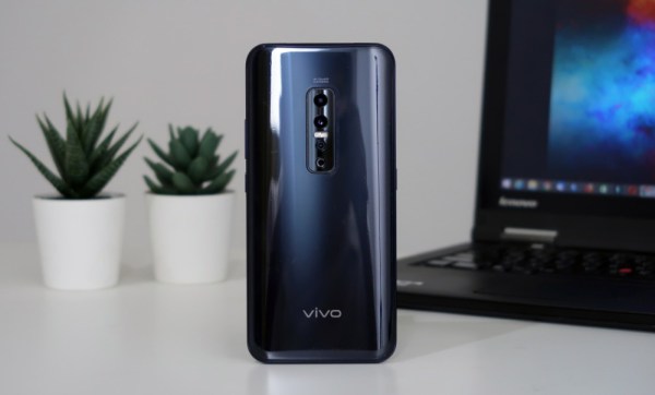 review-vivo-v17-pro-smartphone-dengan-4-kamera-belakang-dan-2-kamera-selfie
