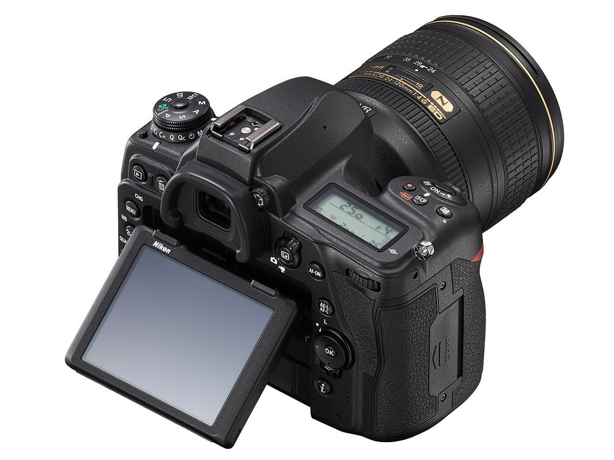 Nikon D780: Adopsi Teknologi Mirrorless Nikon Z6 Ke Bodi DSLR
