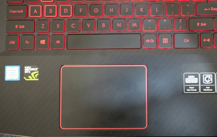 Review Acer Nitro 5 (AN515-52): Laptop Gaming Terjangkau Untuk Para Gamer Kasual